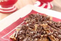 Salted Chocolate Toffee on Graham Crackers — Crunchy Dessert Recipe