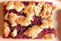 Gluten-Free Vegan Berry Crumble Bars (Dairy-Free)