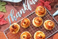 Loaded Mashed Potato Bombs: Crispy Potato Bites with Cheesy Center