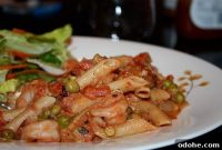 Creamy Shrimp Pasta with Tomatoes and Sweet Peas