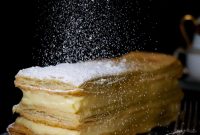 Mille-Feuille (Napoleon) Cream Pastry Recipe — Classic French Dessert
