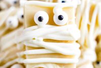 Spooky Halloween Fudge Recipes for Party Treats