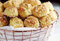 How to Make Classic French Chouquettes at Home