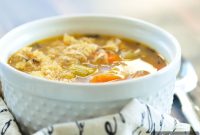 Comforting Chicken and Quinoa Soup Recipe for Weeknights