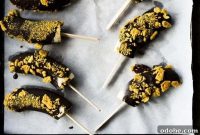 Chocolate-Covered Banana Pops with Homemade Magic Shell | Make-Ahead Treats