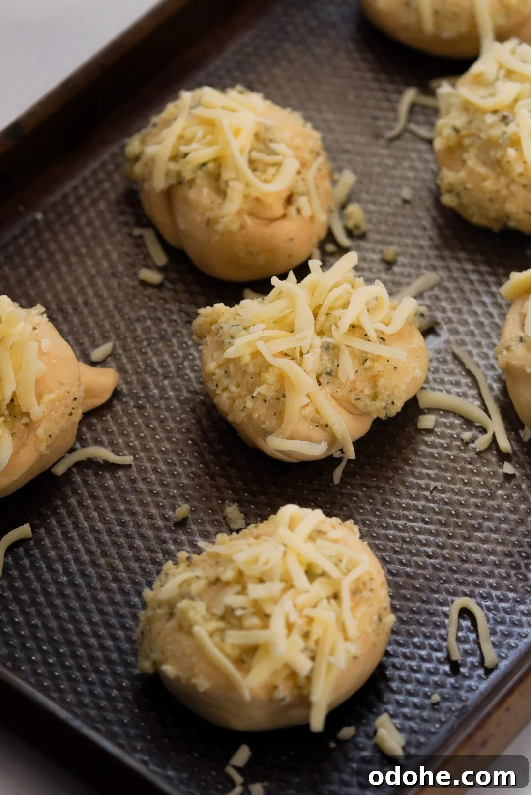 garlic knots before baking
