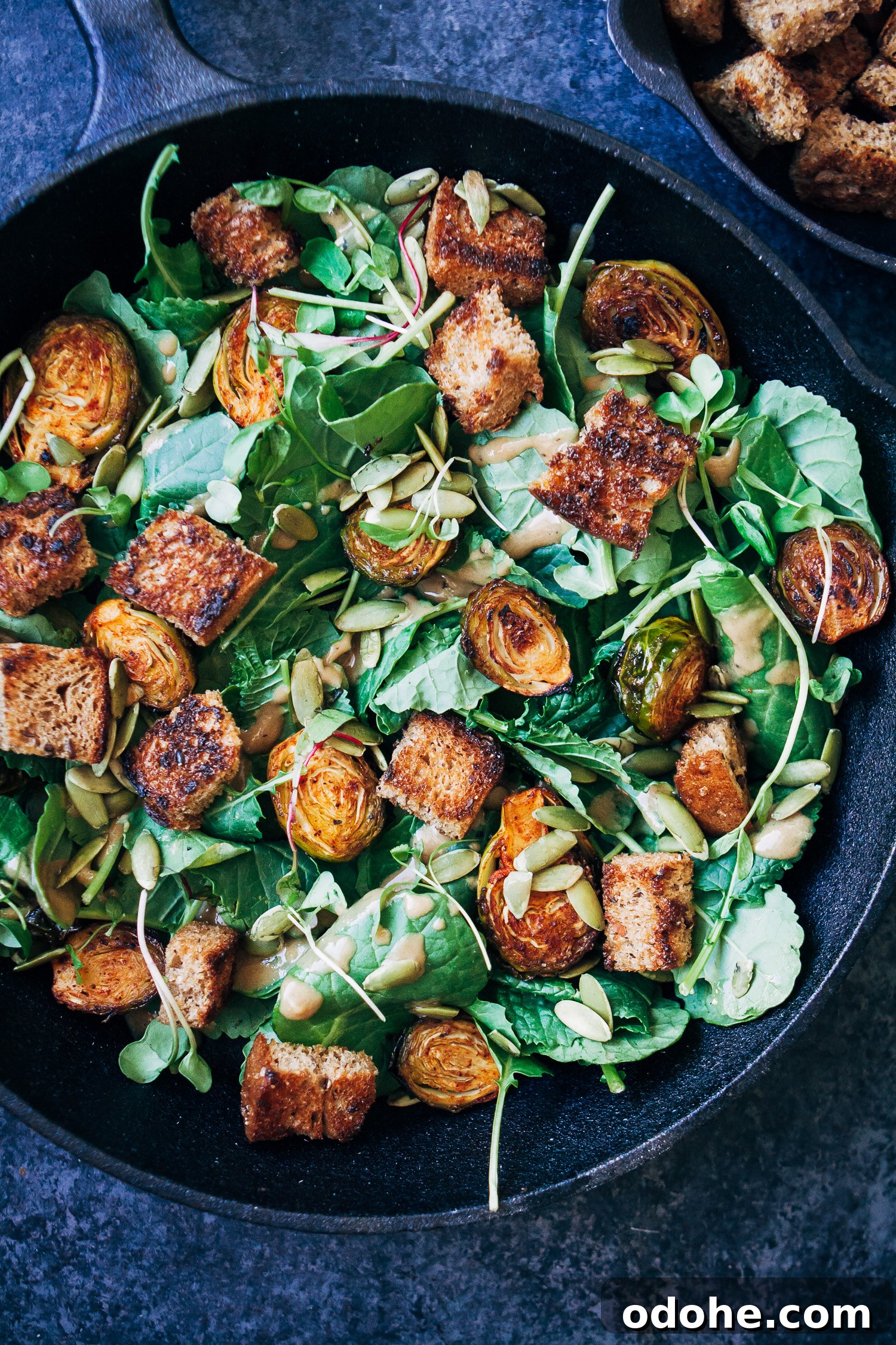 Autumn Vegan Panzanella with Roasted Squash and Sage 5 Vegan Autumn Panzanella | Well and Full | #healthy #plantbased #recipe #fall