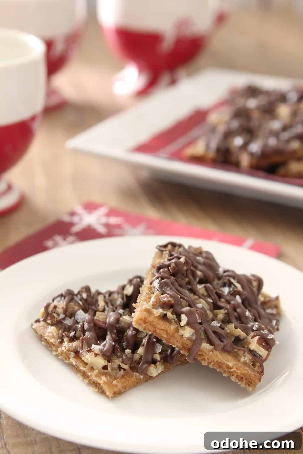 Salted Chocolate Toffee on Graham Crackers — Crunchy Dessert Recipe 2 img 11775 1