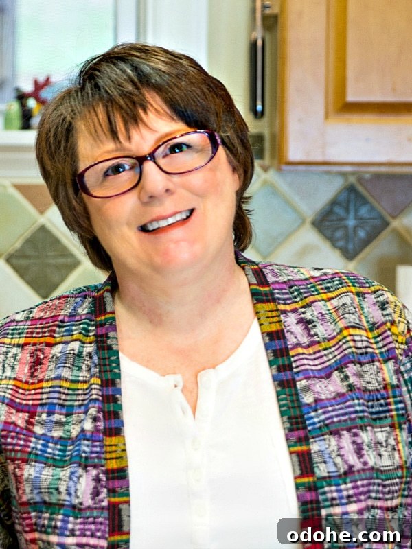 Christmas Sorghum Blondies with Pomegranate & Pecans Recipe 7 Head shot of Jennifer Field.