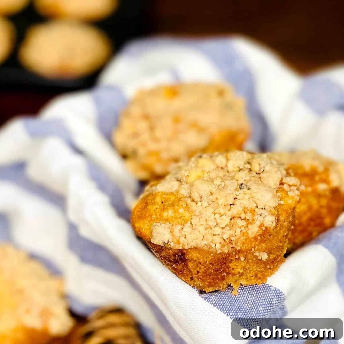 Apple cider muffins