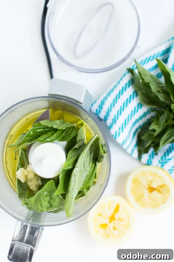 Lemon Basil Vegetable Pasta Salad in a Jar – five layers of flavors combine with a fresh lemon basil dressing to create this easy pasta salad!