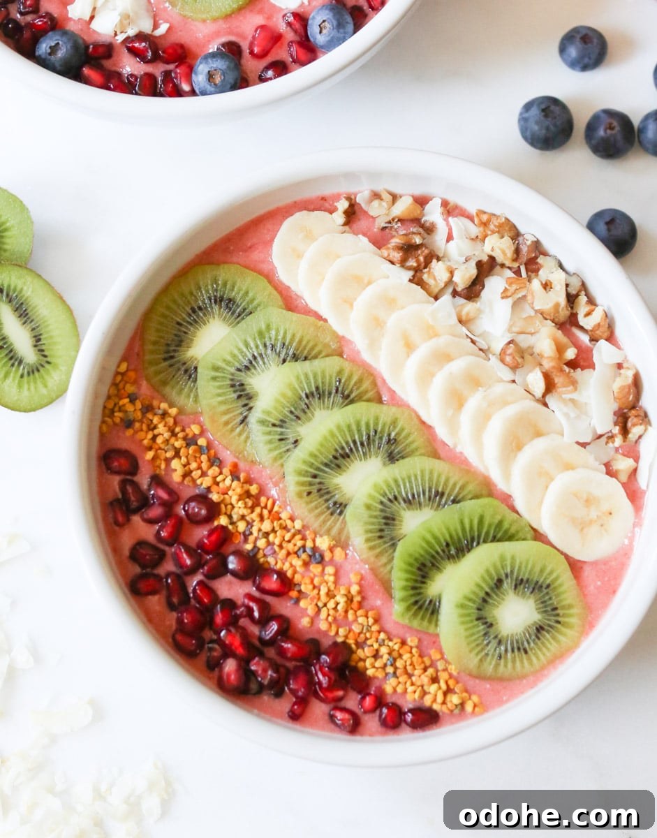 Strawberry-Mango-Kombucha-Smoothie-Bowl-3