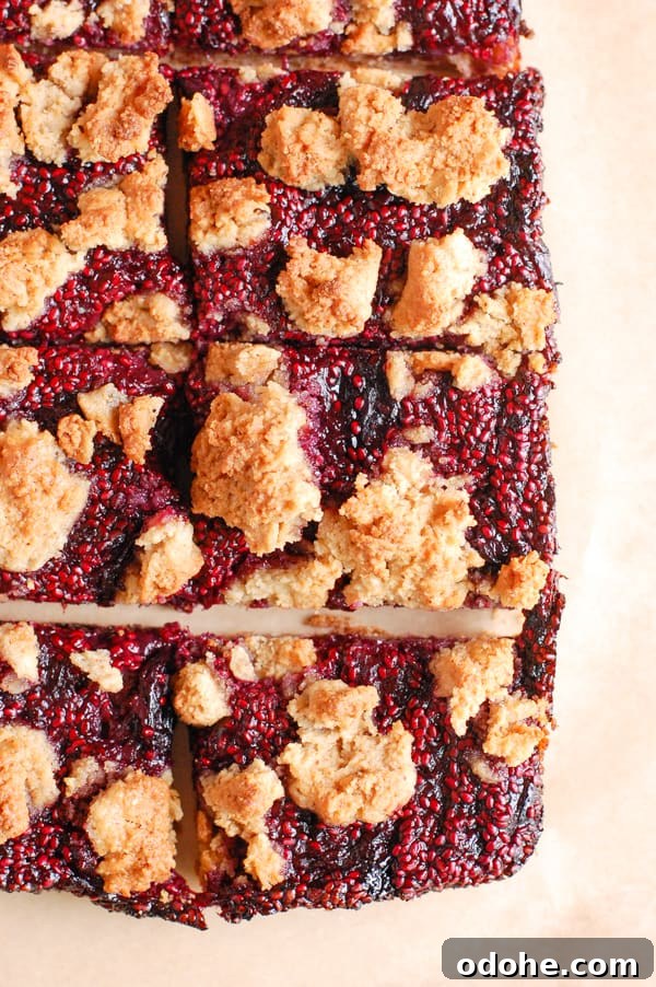 berry crumble bars