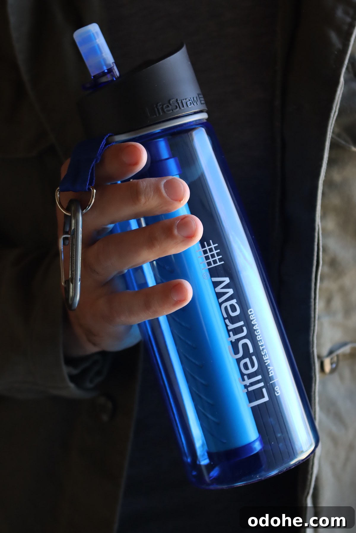 Emergency Water Solutions: Filtration, Purification & Storage Options 5 Lifestraw Bottle