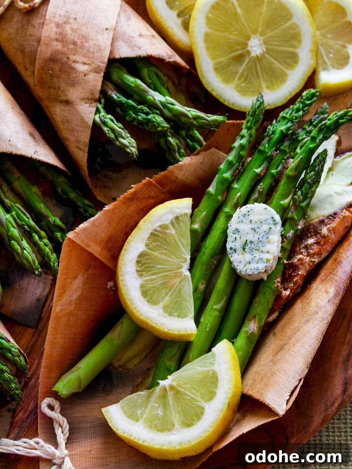 Cedar-Plank Grilled Salmon: Smoky Summer Recipe for Outdoor BBQ 8 Grilled cedar salmon with asparagus