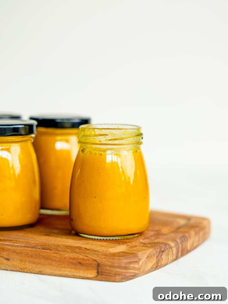 Anti-inflammatory immunity shots in small bottles.