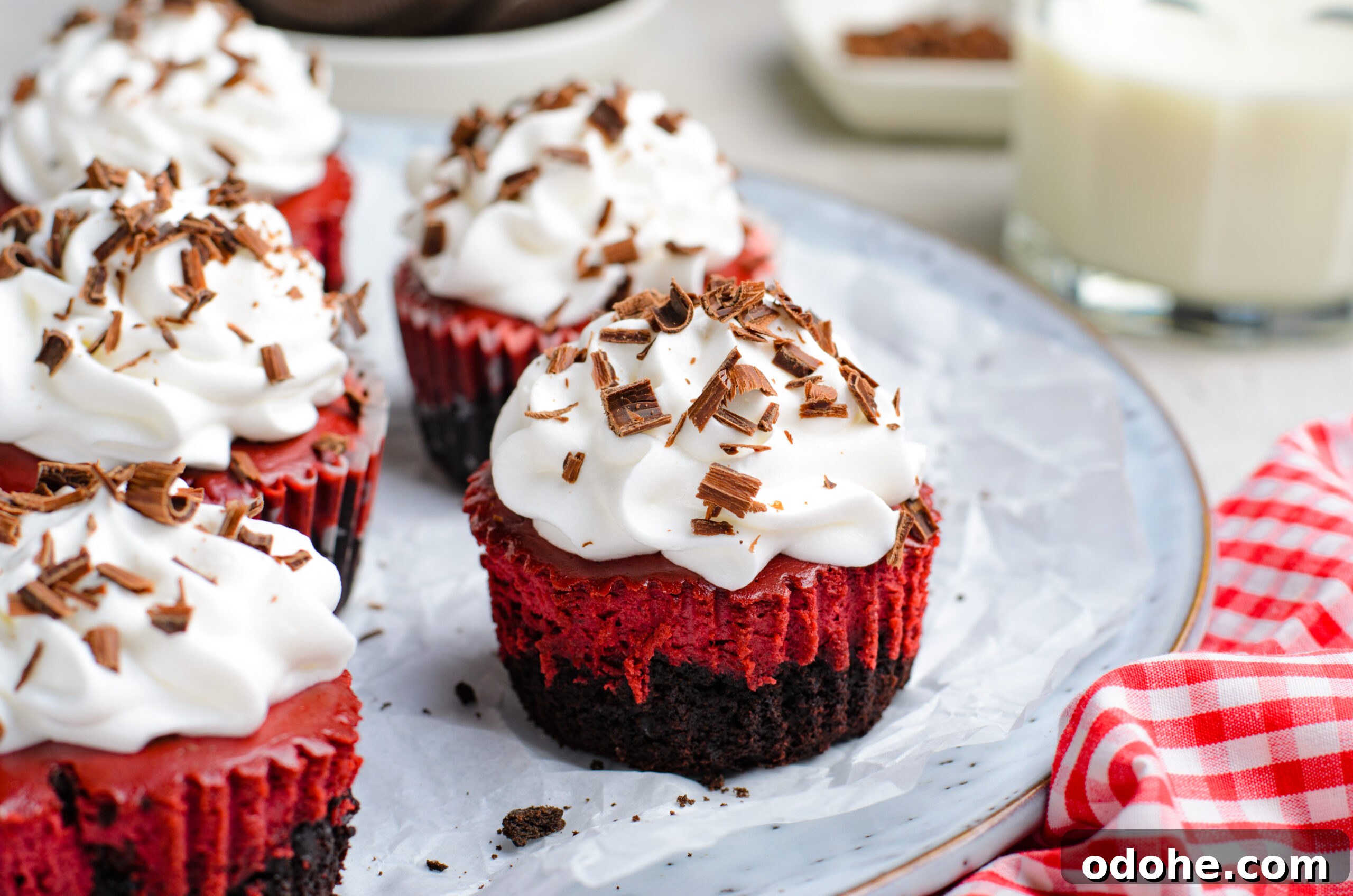 Mini Red Velvet Oreo Cheesecake Bites for Parties 16 side view of the Mini Red Velvet Oreo Cheesecakes on a platter