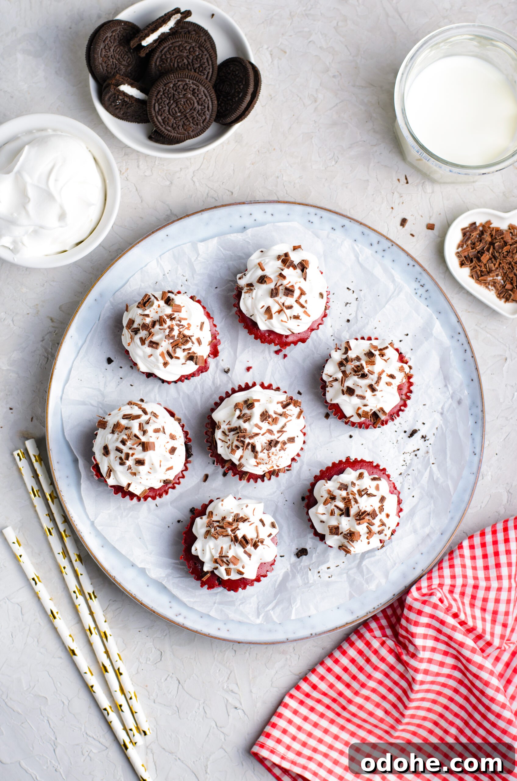 Mini Red Velvet Oreo Cheesecake Bites for Parties 3 Overhead view of Mini Red Velvet Oreo Cheesecakes on a dish.