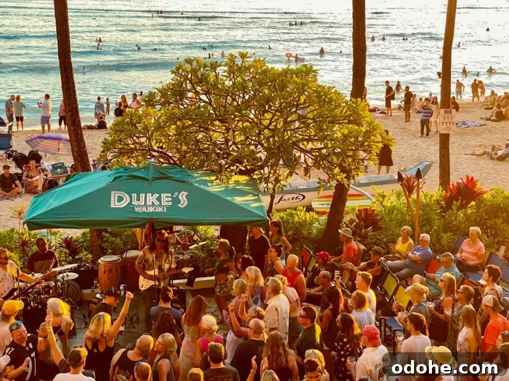 A view over Duke's on Sundays, Duke's Waikiki's live music event in action every Sunday afternoon.