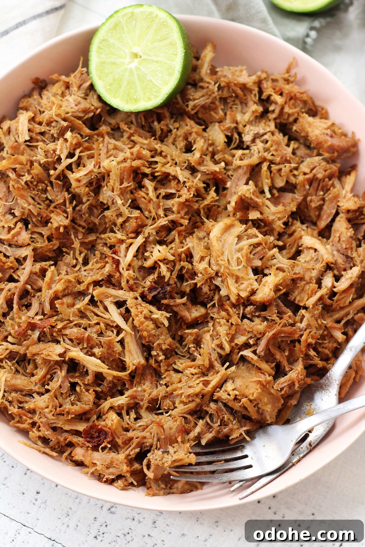 40 Whole30 Instant Pot Meals for Quick, Real-Food Dinner Ideas 16 Easy Whole30 and Paleo instant pot pork carnitas only take a few simple ingredients and less than an hours time to cook perfectly! This is a great whole30 pork recipe for meal prep, or as a family friendly recipes for tacos or burritos! #paleocarnitas #whole30instantpot #whole30carnitas
