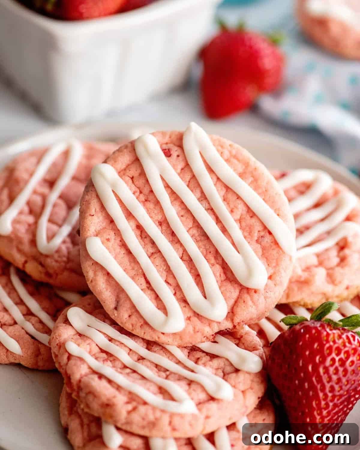 Moist Strawberry Sheet Cake Recipe for Parties and Potlucks 14 Strawberry Cake Mix Cookies