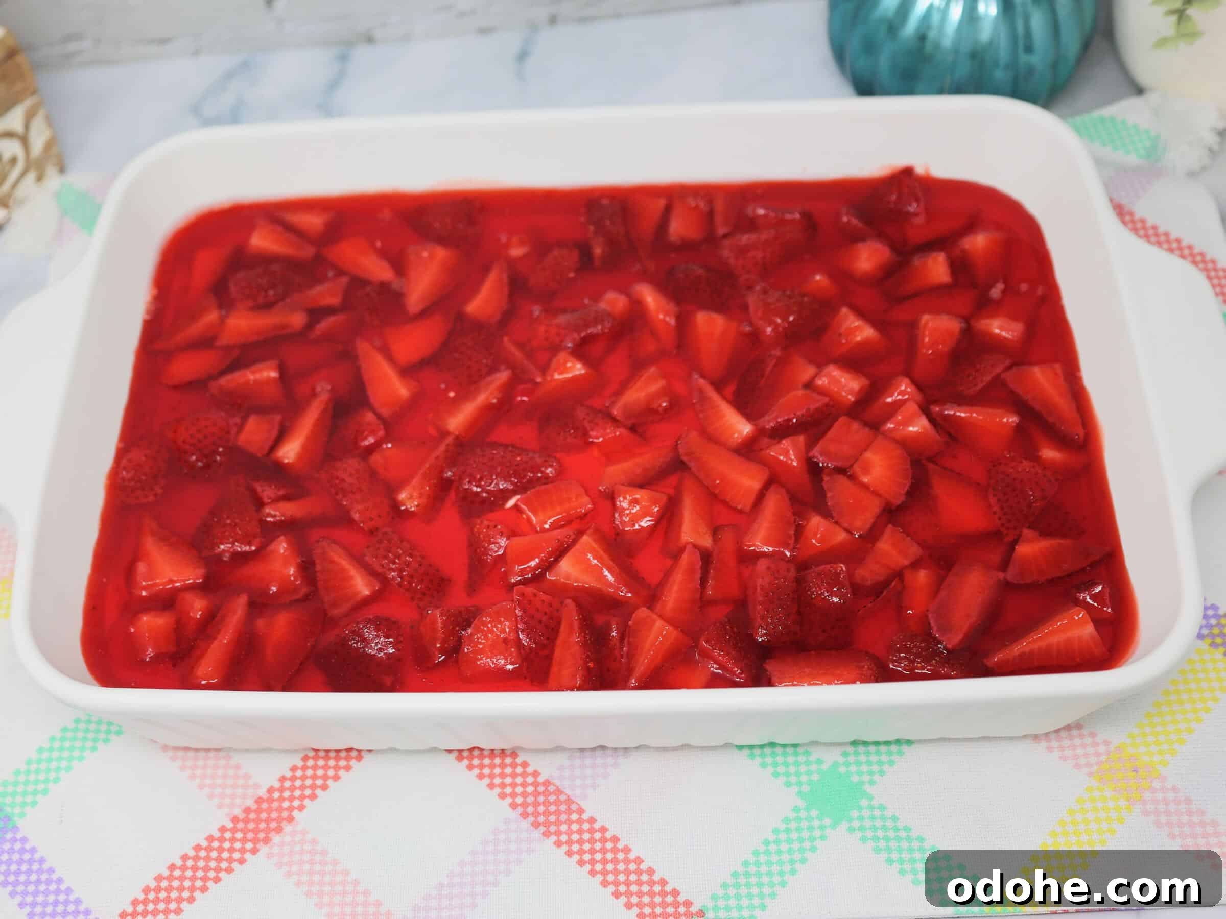 Make-Ahead Strawberry Pretzel Salad with Fresh Berries 9 Delicious strawberry pretzel salad with fresh strawberries and a sweet, tangy topping. Perfect make-.