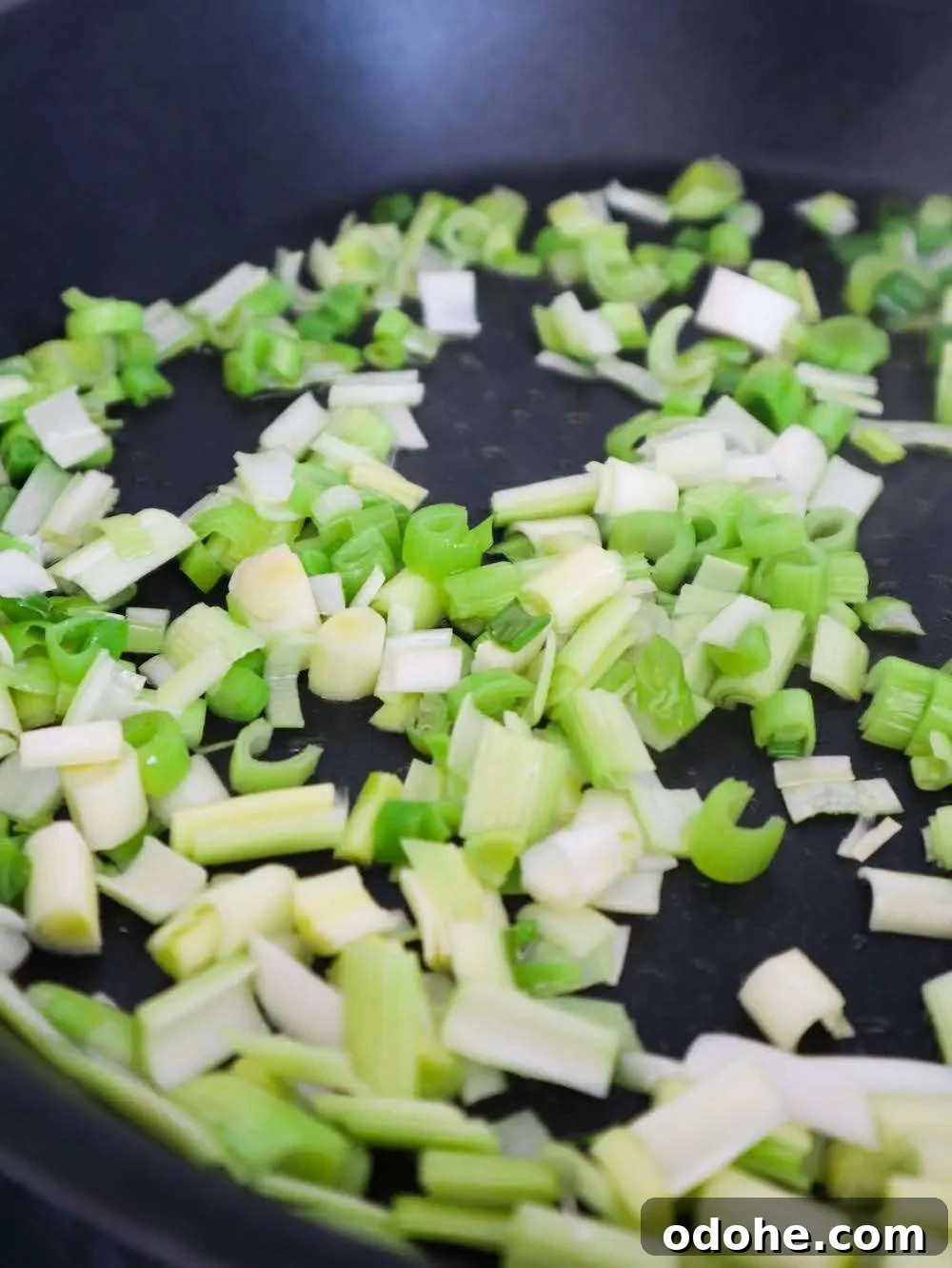 saute scallions