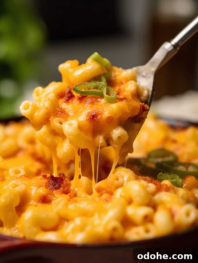 Spicy Pimento Mac and Cheese with Crispy Panko Topping 2 img 80843 1