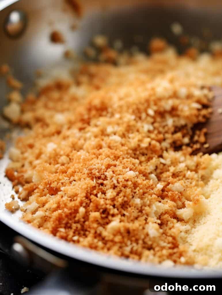 Spicy Pimento Mac and Cheese with Crispy Panko Topping 4 img 80843 3