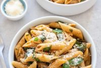 Creamy Sun-Dried Tomato Pasta with Garlic and Basil