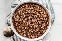 Warm Cinnamon Roll Baked Oatmeal with Cream Cheese Glaze