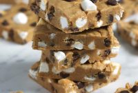 No-Bake S’mores Bars with Chocolate and Toasted Marshmallow