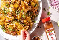 Crispy Spicy Queso Chicken Nachos Recipe