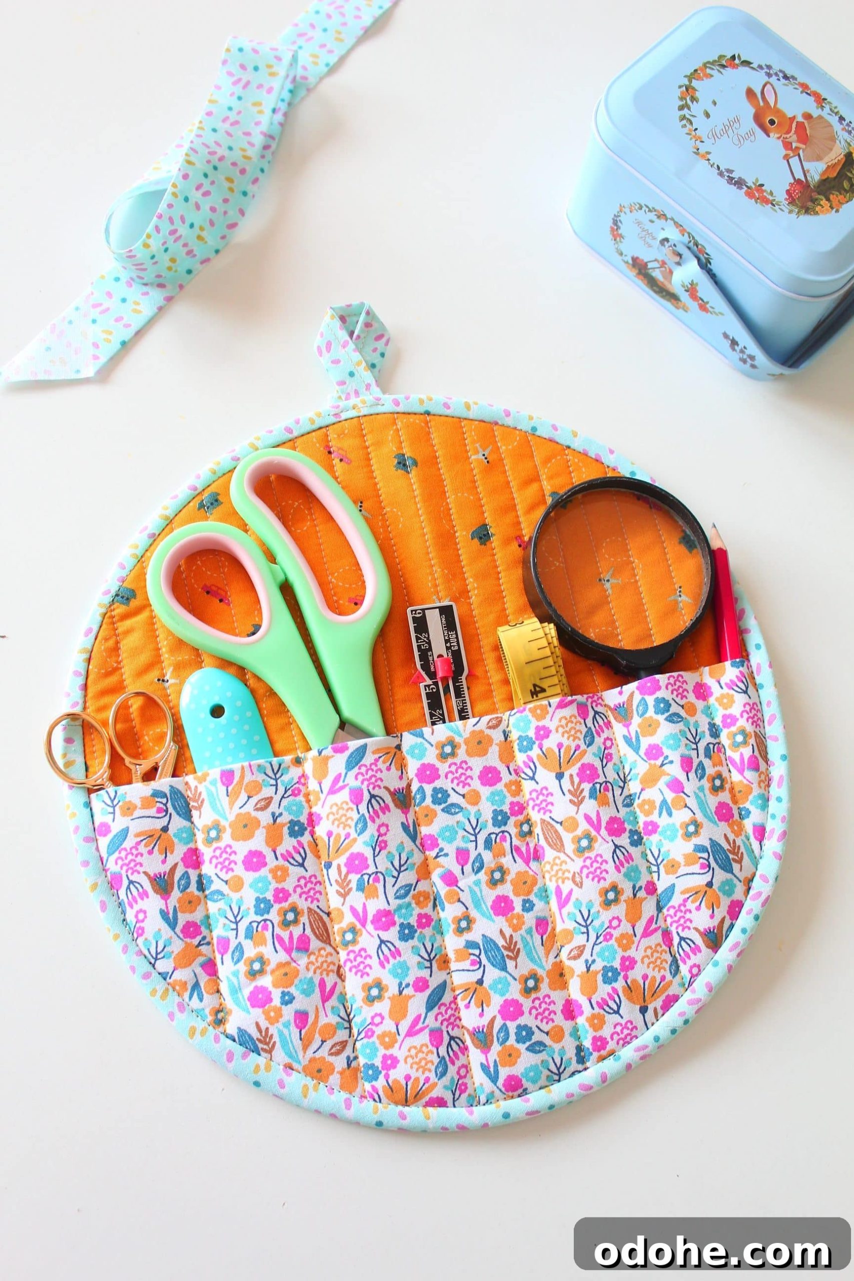 Sewing tools organizer
